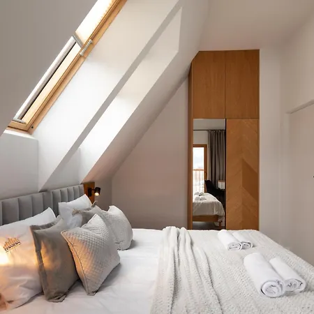 Enklawa Polany - Mountain View, Private Sauna & Natural Pool By Downtown Apartment Kościelisko