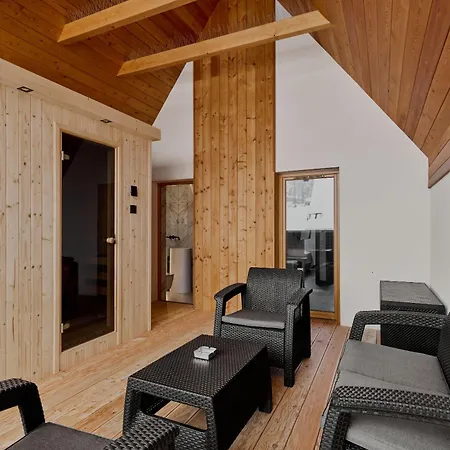 Apartment Enklawa Polany - Mountain View, Private Sauna & Natural Pool By Downtown